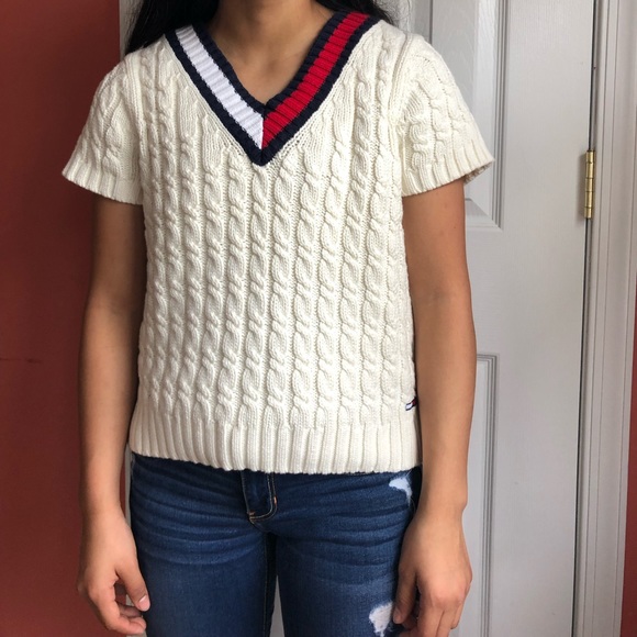 Tommy Hilfiger Sweaters - Tommy Hilfiger sweater